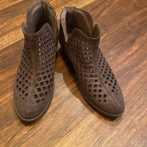 Original Justice suede low cut boots